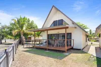 Cardwell Beachcomber Motel & Tourist Park