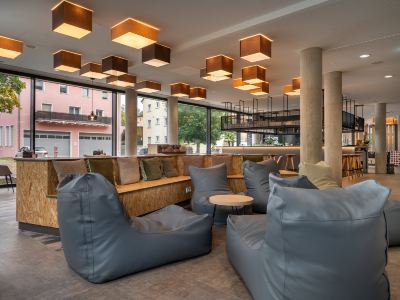 Holiday Inn - the niu, TIMBER ESSLINGEN by IHG