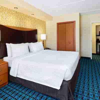 Fairfield Inn & Suites Plainville Rooms