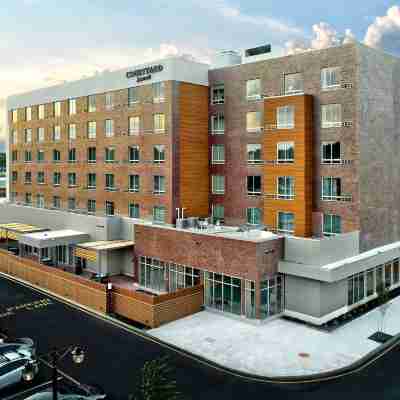 Courtyard by Marriott North Brunswick Hotel Exterior