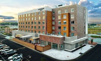 Courtyard by Marriott North Brunswick