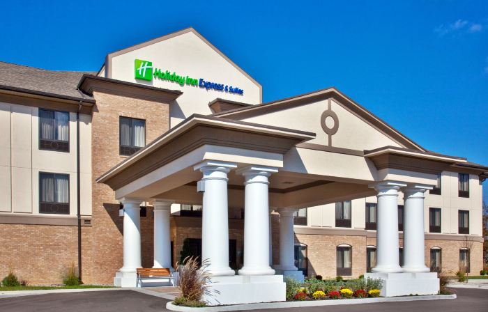 Holiday Inn Express & Suites CRAWFORDSVILLE by IHG