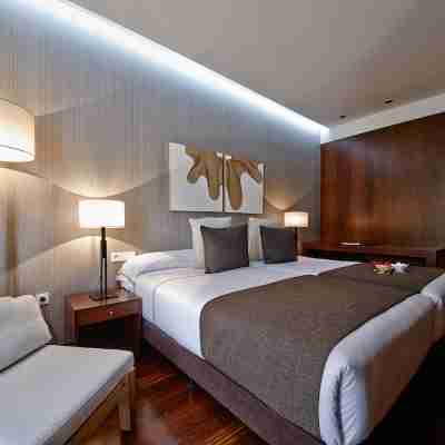 Carris Cardenal Quevedo Rooms