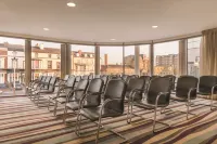 Waterfront Southport Hotel