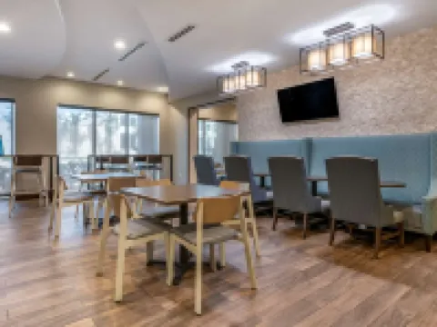 Comfort Suites Fort Lauderdale Airport & Cruise Port Hotels in Dania Beach