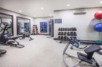 La Quinta Inn & Suites by Wyndham Elkhart - Gym