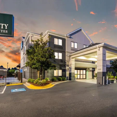 Quality Inn & Suites Augusta I-20