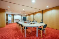 Meat Und Stay Hotel Hotels in Grasbrunn