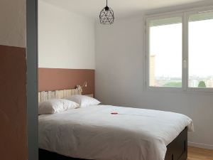 Toulouse Centre Superb Apartment with Parking