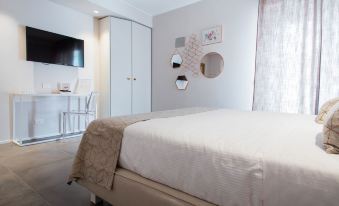 Manè Boutique Hotel
