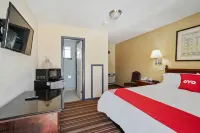 OYO Hotel Luling TX Downtown I-10/US-90 Hotels in Luling