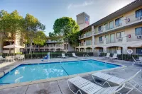 Inn at Rohnert Park Hotels in Rohnert Park