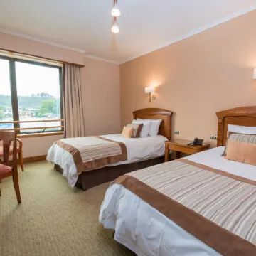 Hotel Gran Pacifico Hotels near Casona Cultural ex Banco Llanquihue