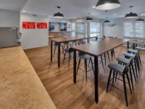 エクステンデッド スイーツ サルティージョ ガレリアス サルティーヨのホテル