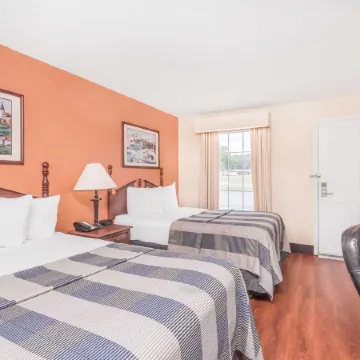 Days Inn by Wyndham Americus