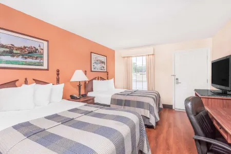 Days Inn by Wyndham Americus