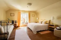 Karlamuiza Country Hotel Hotels in Karli