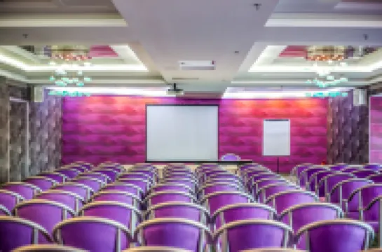 Pegasos Deluxe Beach Hotel