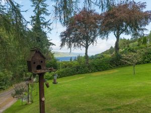 Foyers Bay Country House