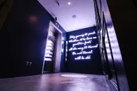 Rest Chinatown Hotel Hotels near Merlion Park