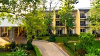 Heritage Hotel Hotels near Milton Stores - මිල්ටන් වෙළඳසැල