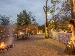 Thornybush Simbambili Lodge