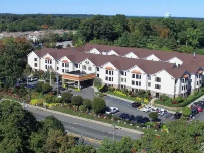 The Inn at Fox Hollow Hotel Hotels in Oyster Bay