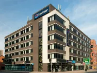 Travelodge Manchester Ancoats Hotel - breakfast