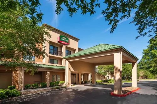 Courtyard Lafayette Airport Hotels in Lafayette