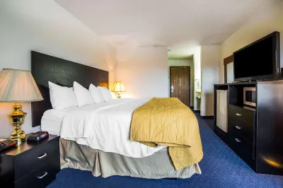 FairBridge Inn & Suites Sunnyside Hotels in Prosser