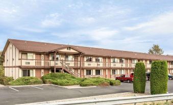 Econo Lodge Ellensburg Near University