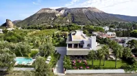 Hotel Garden Hotels in Vulcano Porto