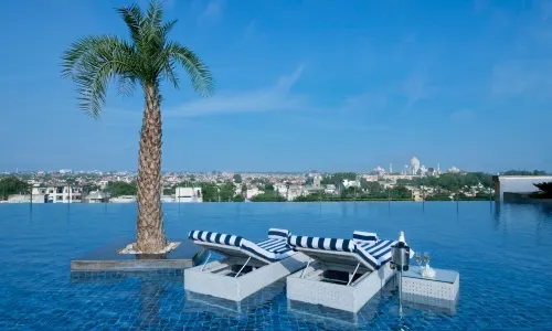 Taj Hotel & Convention Centre, Agra
