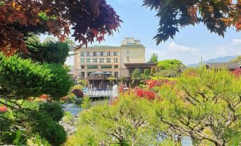 Chereville Spa Tourist Hotel