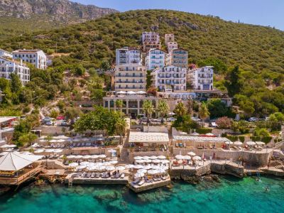 Hera Hotel