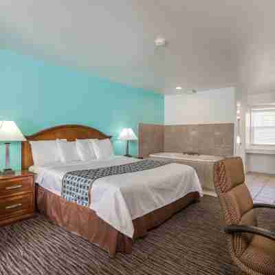 Pacifica Beach Hotel Rooms