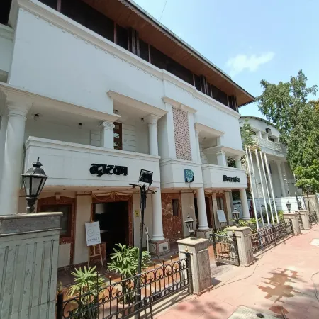 Hotel Dwaraka Residency