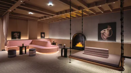 Hotel Indigo Hangzhou Uptown Отели рядом с достопримечательностью «Zhijiang College of Zhejiang University of Technology»