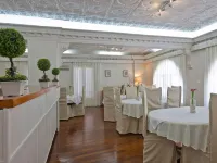Apollon Boutique Hotel - breakfast