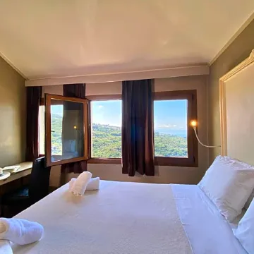 Archontika Karamarlis