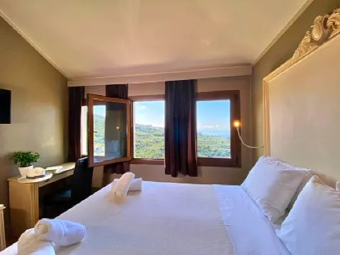 Archontika Karamarlis Hotels in 