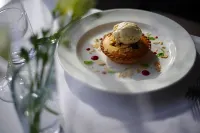 Mere Court Hotel - servizio colazione