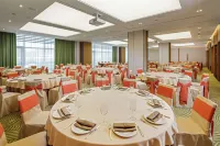 Hilton Garden Inn Novorossiysk - breakfast