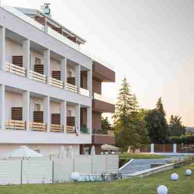 Mythic Summer Hotel Hotel Exterior
