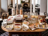 Salamanca Suites - breakfast