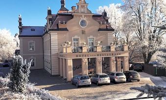 Hotel Zamek Berchtold