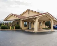 Villa Inn Hotels in Lawrenceburg