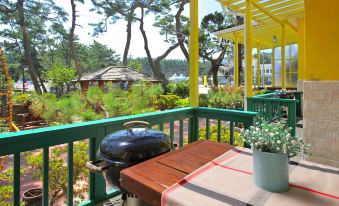 Taean (Anmyeondo) Grim Diary Pension (Haerujil Experience)