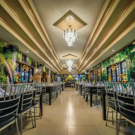 Villa Esmeralda Bryan's Resort Hotel and Restaurant