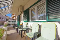 Apartment Danica - Pet friendly